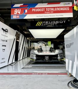 Stand Peugeot – WEC 2022 (Bahrain)